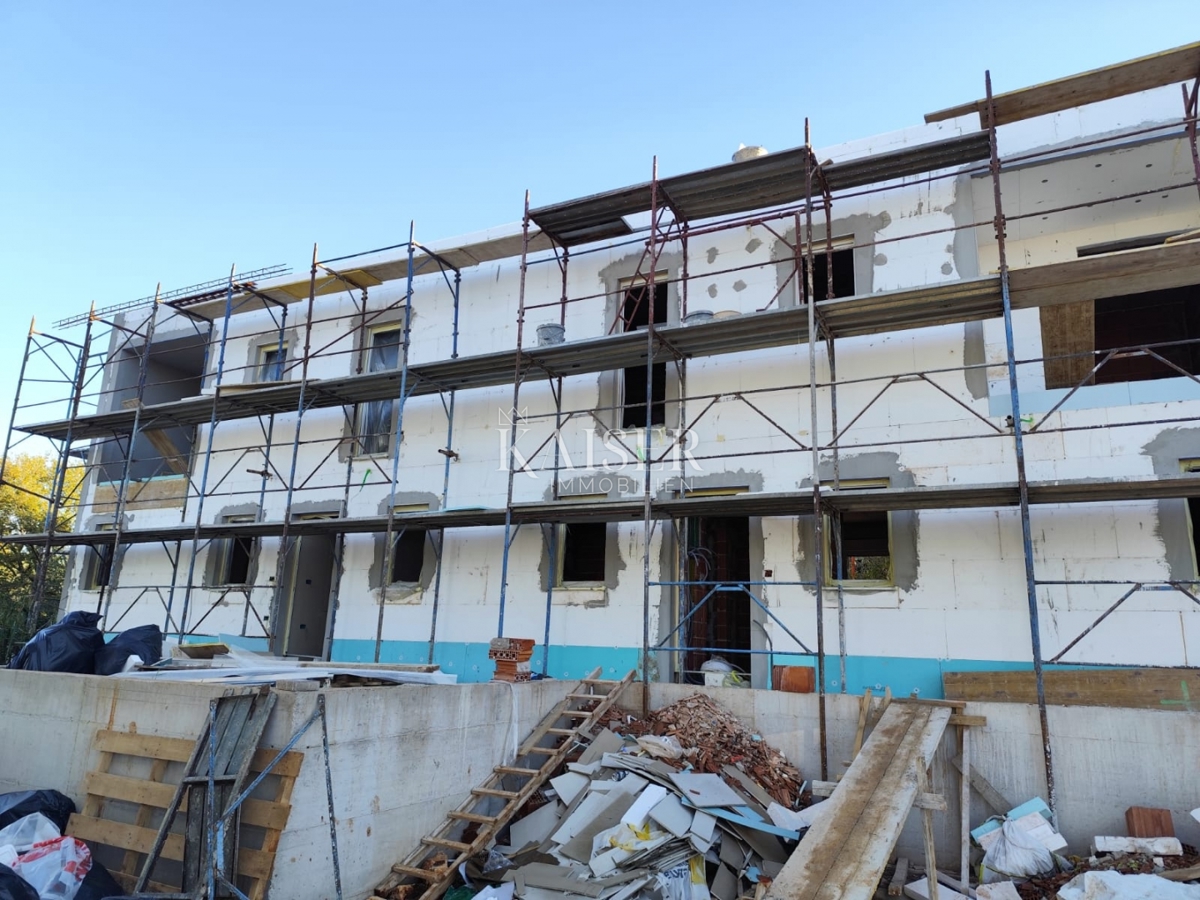 Istra, Poreč - novogradnja v bližini Poreča in morja