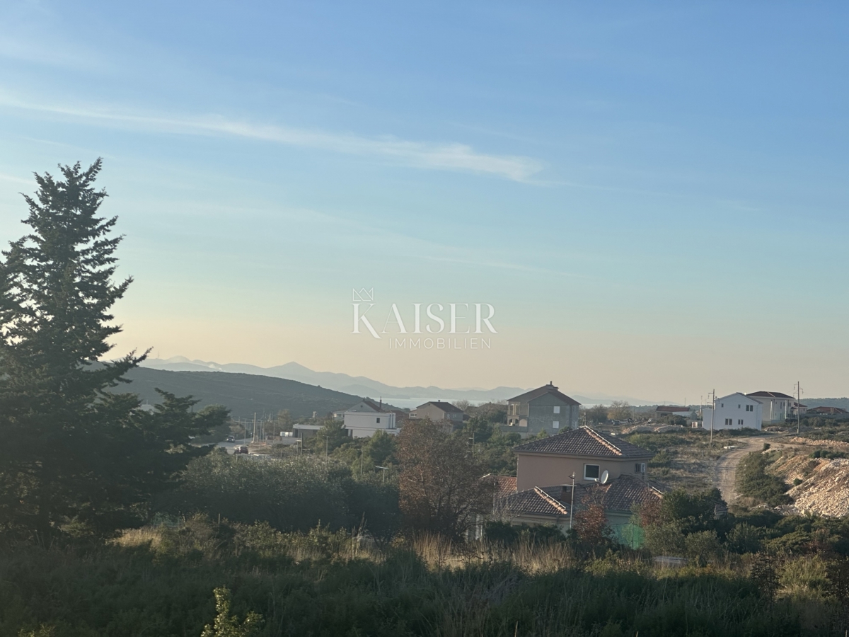 Zadar, Sukošan - gradbeno zemljišče 1664 m2