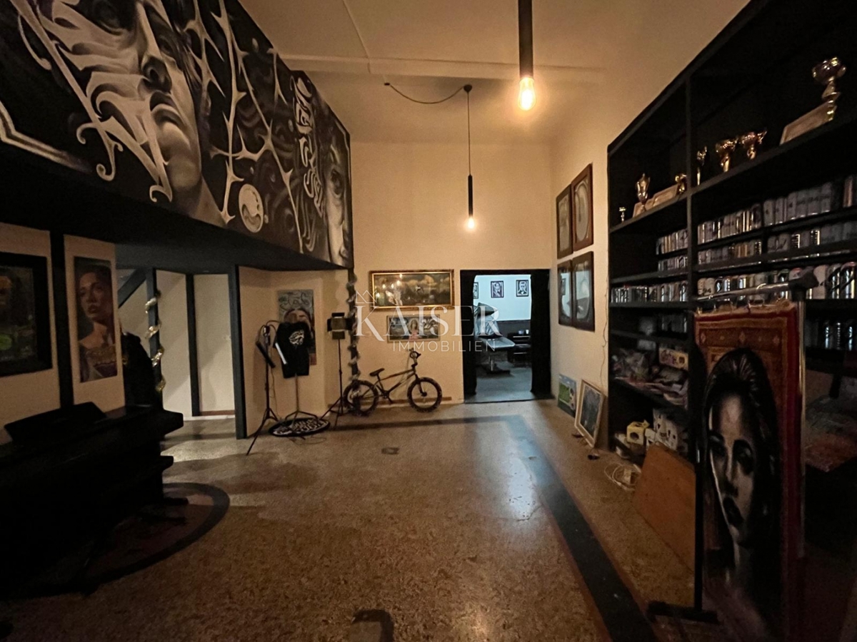 Center, Reka - poslovni prostor v samem centru 93m2