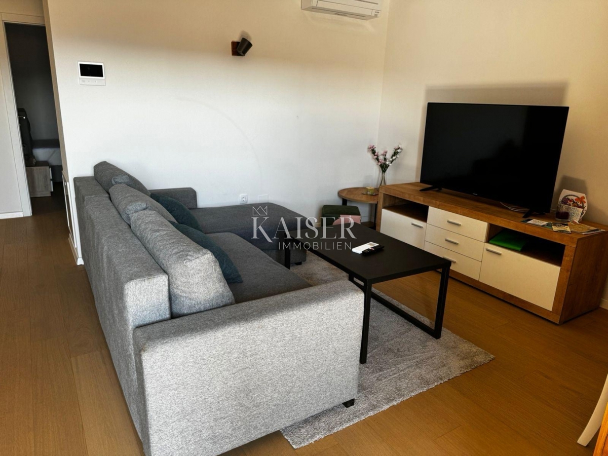 Zadar - Sončno stanovanje s pogledom na morje v bližini plaže