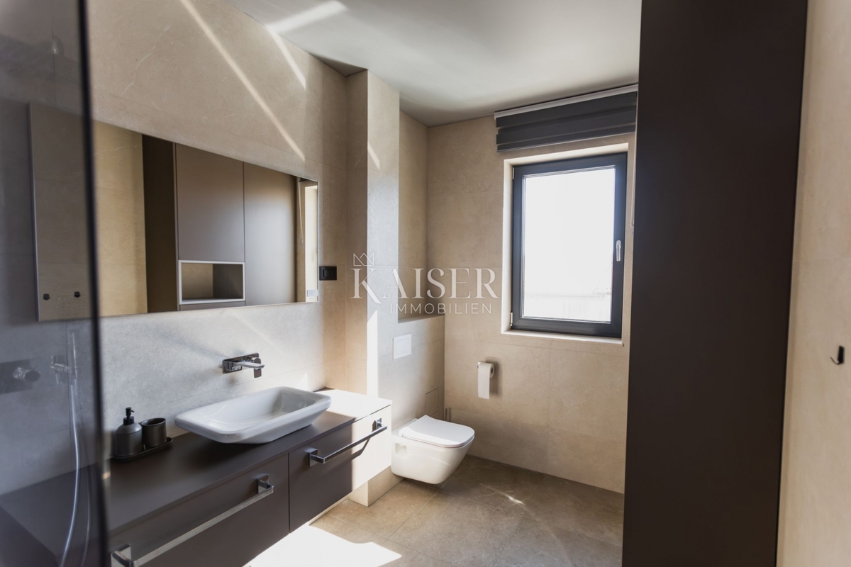 Otok Pag - novozgrajena hiša 300 m od morja