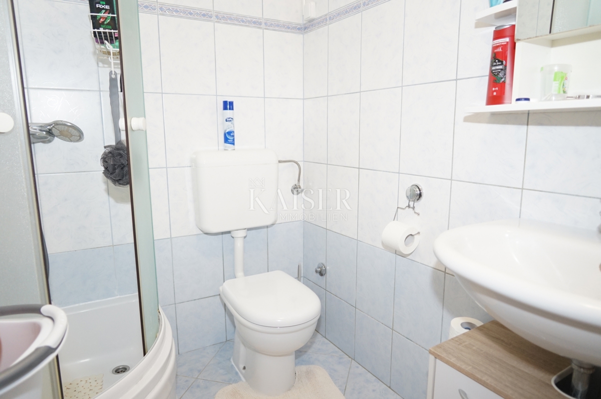 Istra - Poreč, 2-sobno stanovanje, vrhunska lokacija, 400 m od morja