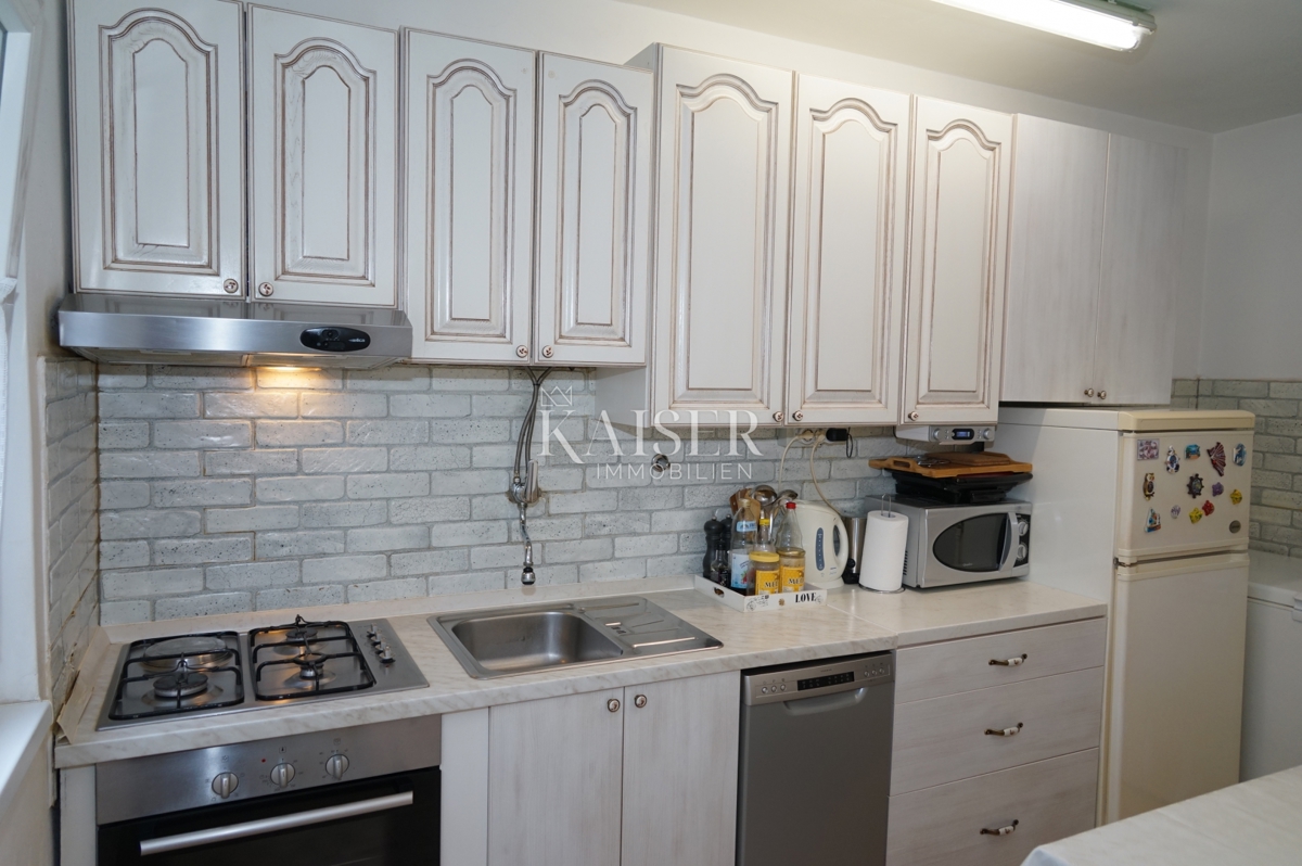 Istra - Poreč, 2-sobno stanovanje, vrhunska lokacija, 400 m od morja