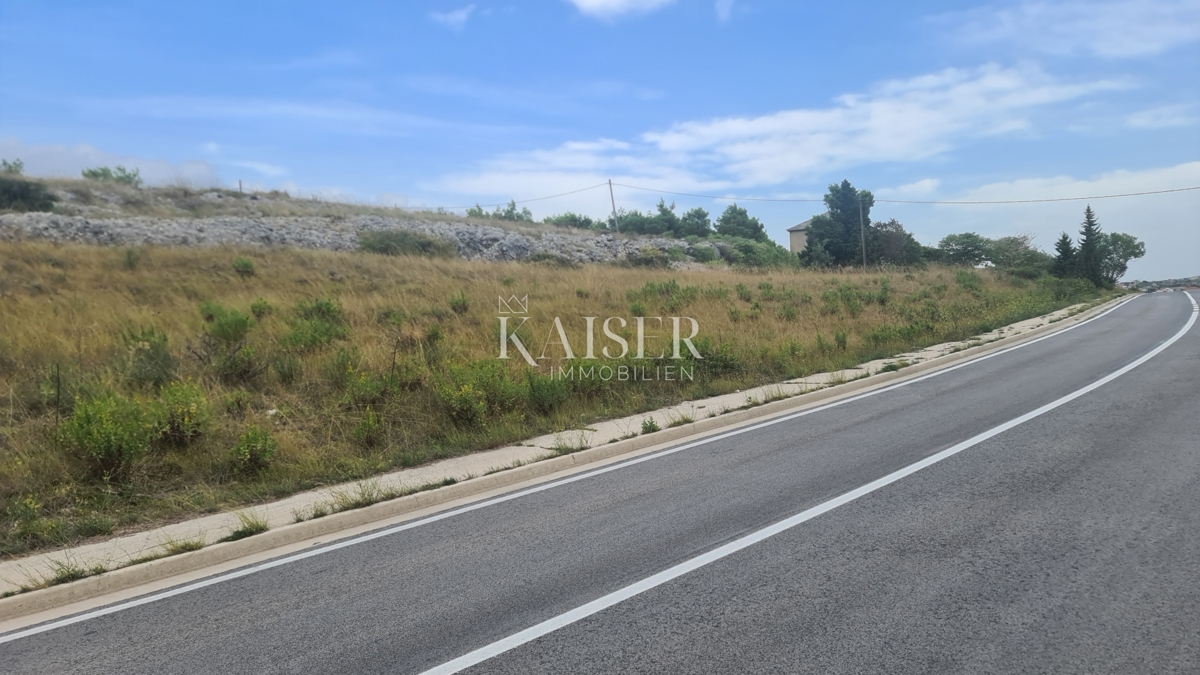 Zadar - Rtina gradbeno zemljišče 1294 m2