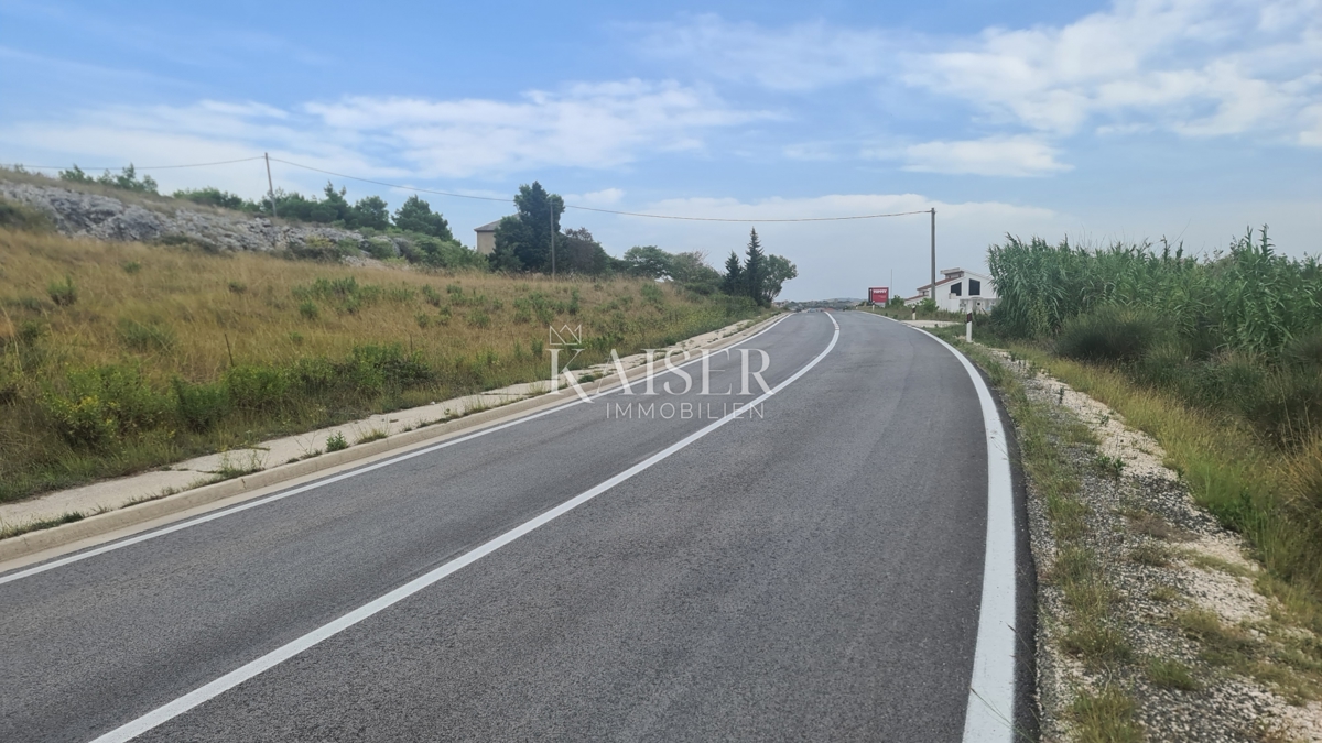 Zadar - Rtina gradbeno zemljišče 1294 m2