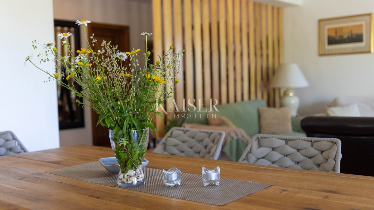 Ravna Gora - čudovita hiša na izjemni lokaciji