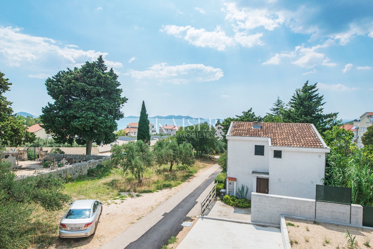 Pakoštane apartma 32 m2 s pogledom na morje