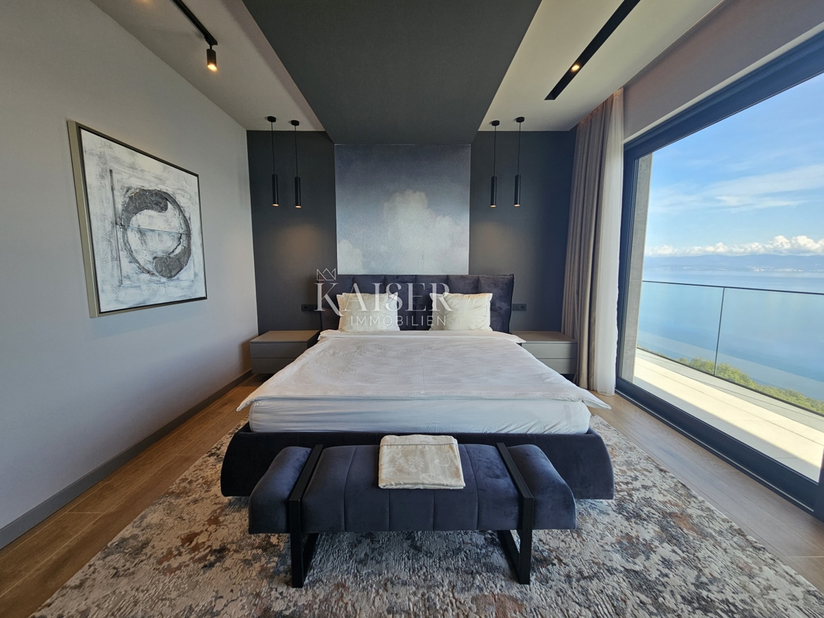 Opatija, okolica - luksuzna vila 340m2 z bazenom