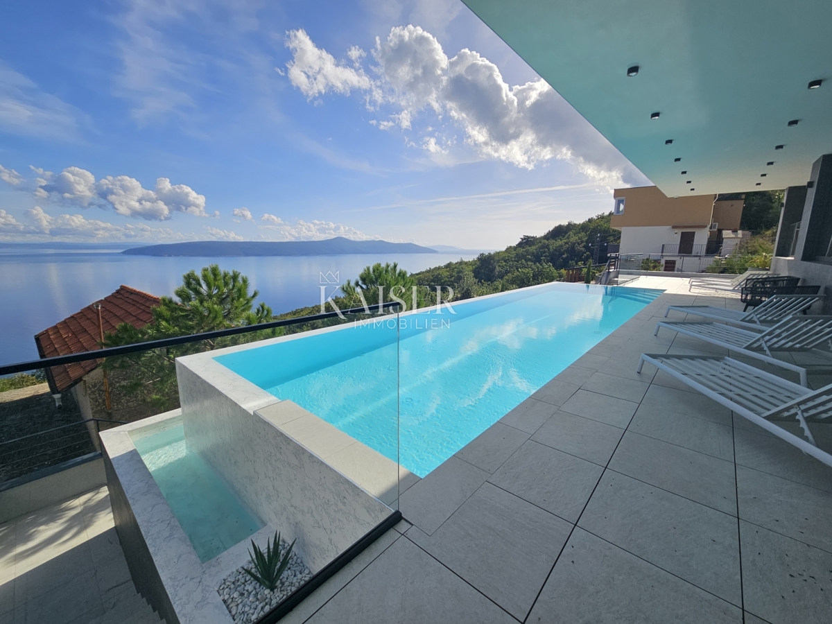 Opatija, okolica - luksuzna vila 340m2 z bazenom