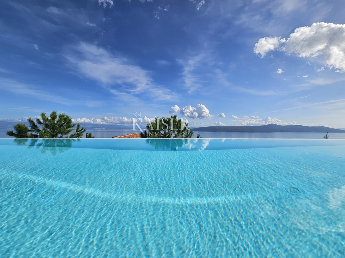 Opatija, okolica - luksuzna vila 340m2 z bazenom
