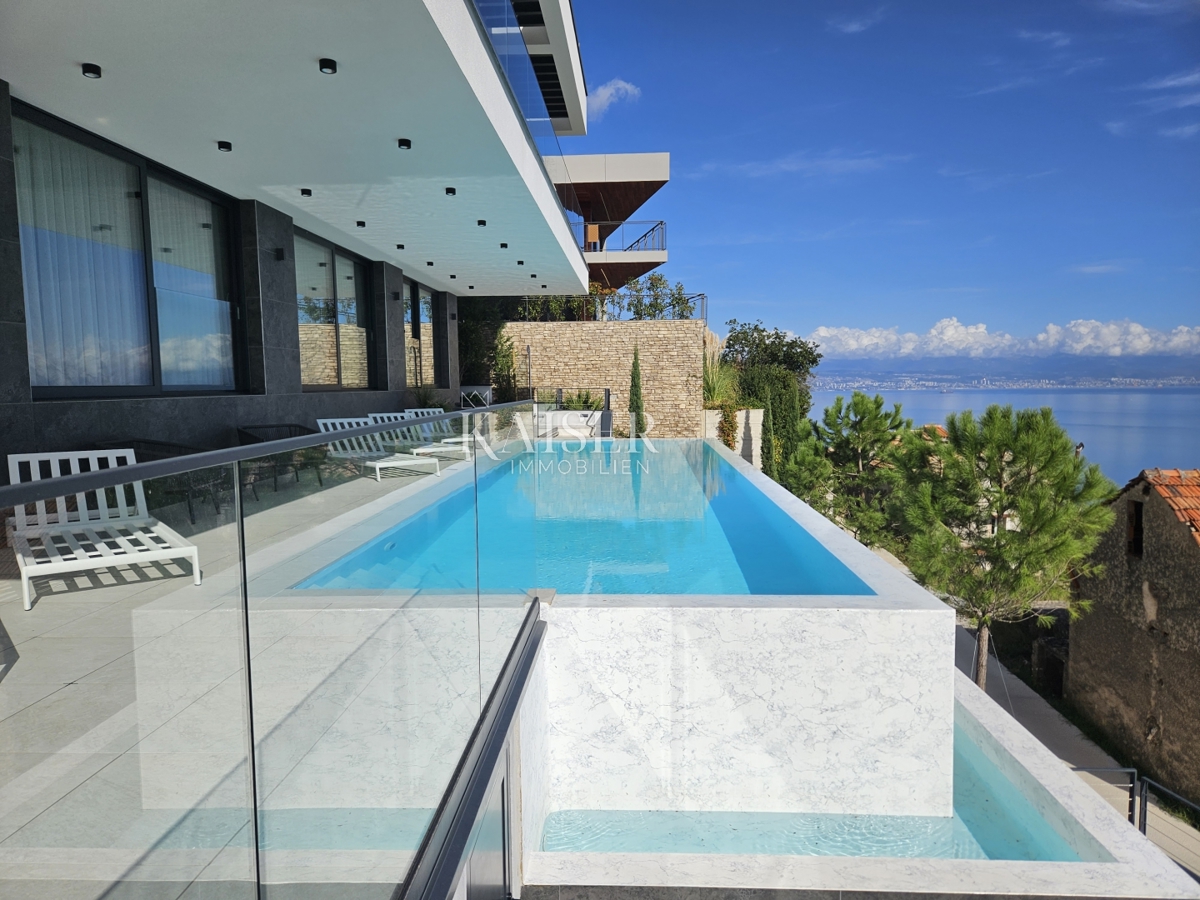 Opatija, okolica - luksuzna vila 340m2 z bazenom