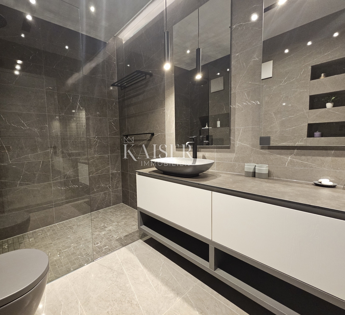 Opatija, okolica - luksuzna vila 340m2 z bazenom