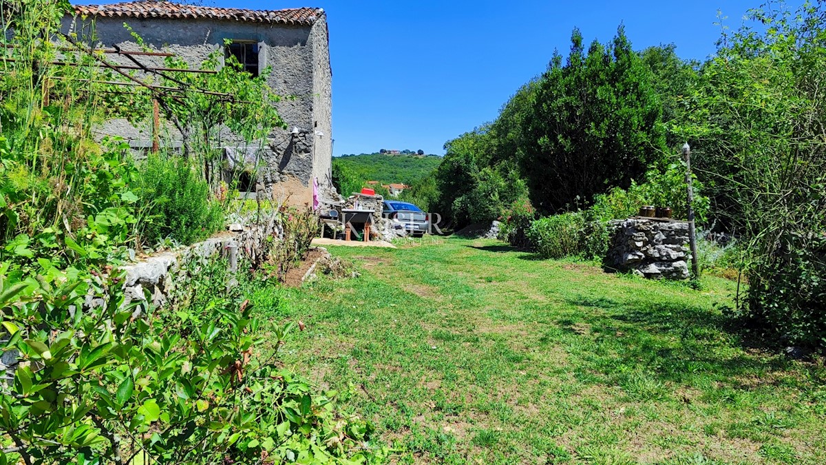 Labin - posest s hišo, 28.000