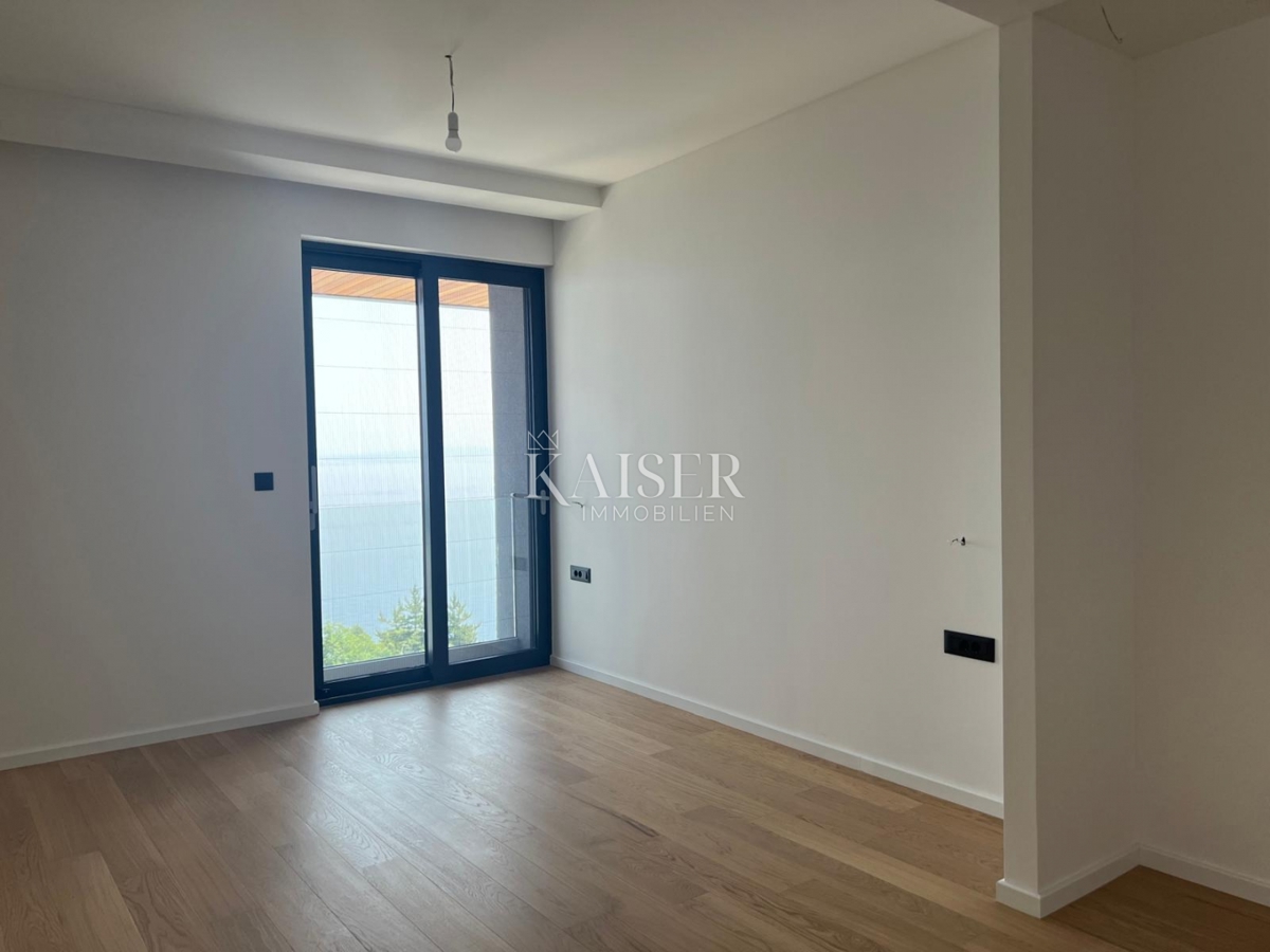 Stanovanje Ičići, Opatija - Okolica, 352,15m2