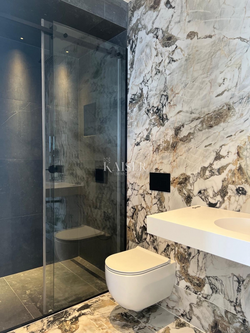 Stanovanje Ičići, Opatija - Okolica, 352,15m2