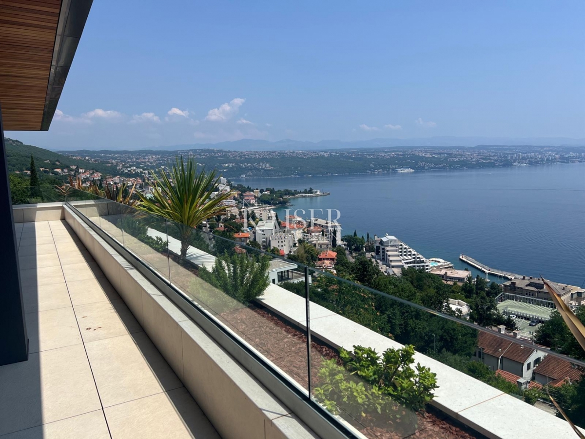 Stanovanje Ičići, Opatija - Okolica, 352,15m2