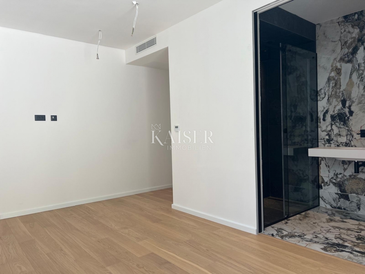 Stanovanje Ičići, Opatija - Okolica, 352,15m2