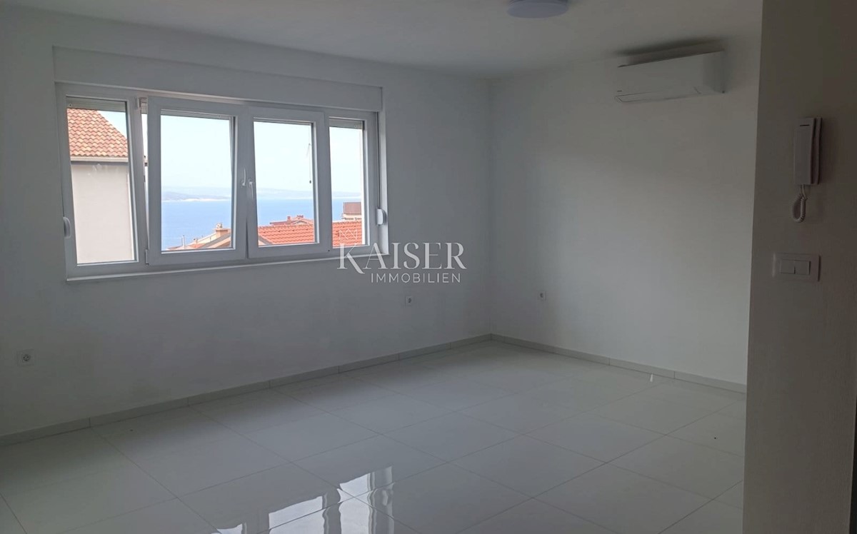 Crikvenica - apartma v novi stavbi s pogledom na morje