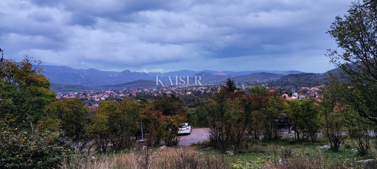 Rijeka, Dražice - gradbeno zemljišče s prekrasnim razgledom, 700 m2