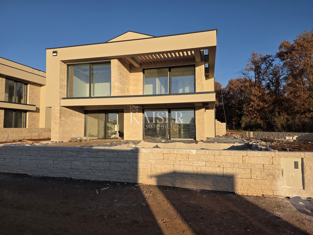 Istra, Umag - vila z bazenom v luksuznem resortu