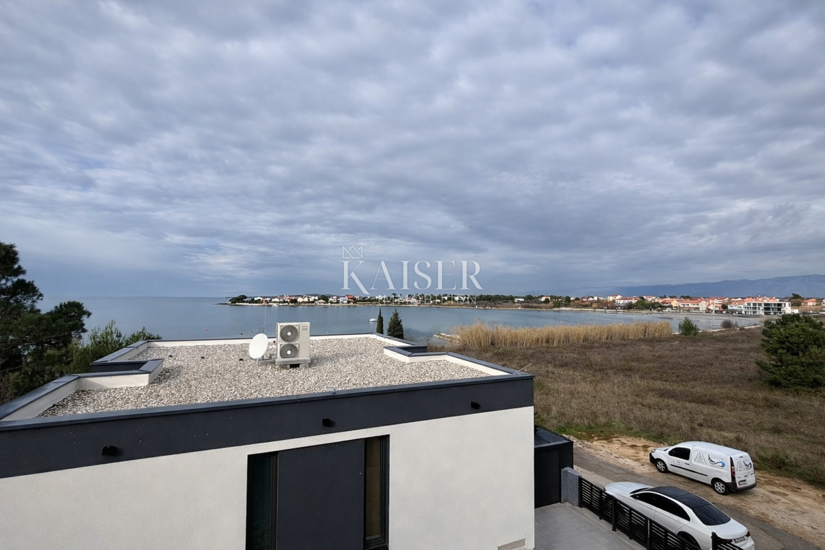 Zadar, Privlaka moderno stanovanje 70 m od morja