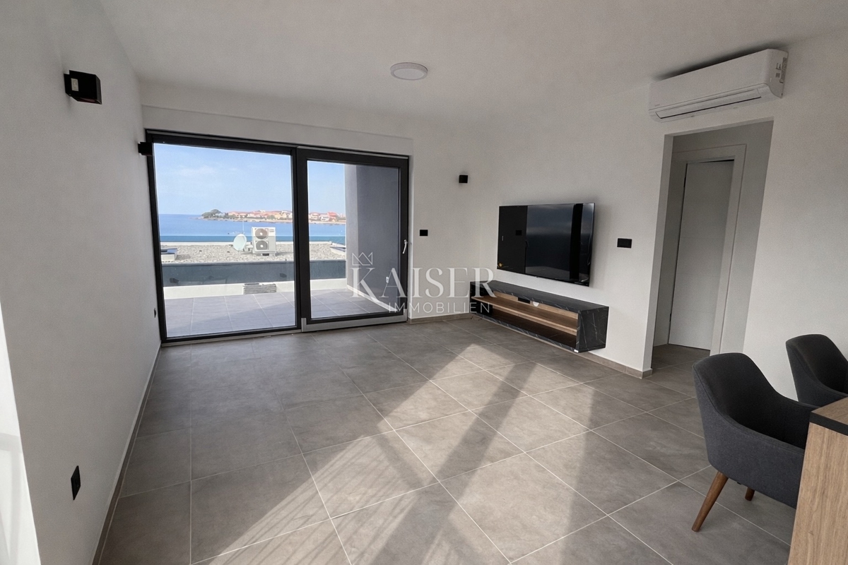 Zadar, Privlaka moderno stanovanje 70 m od morja