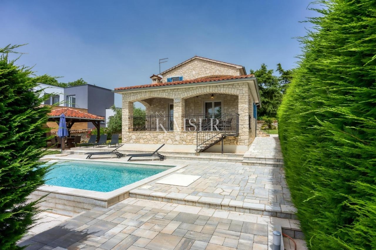 Starine Krančići, Kaštelir-Labinci, 162m2
