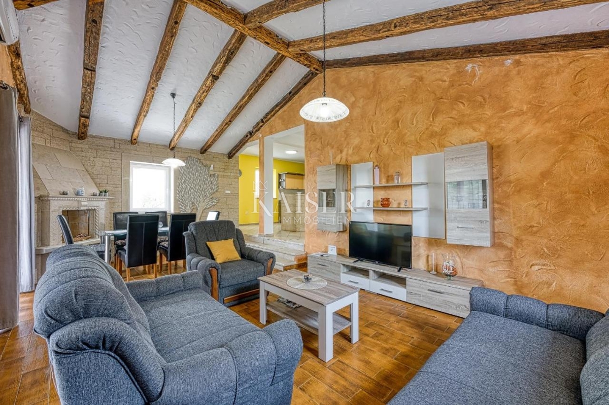 Starine Krančići, Kaštelir-Labinci, 162m2