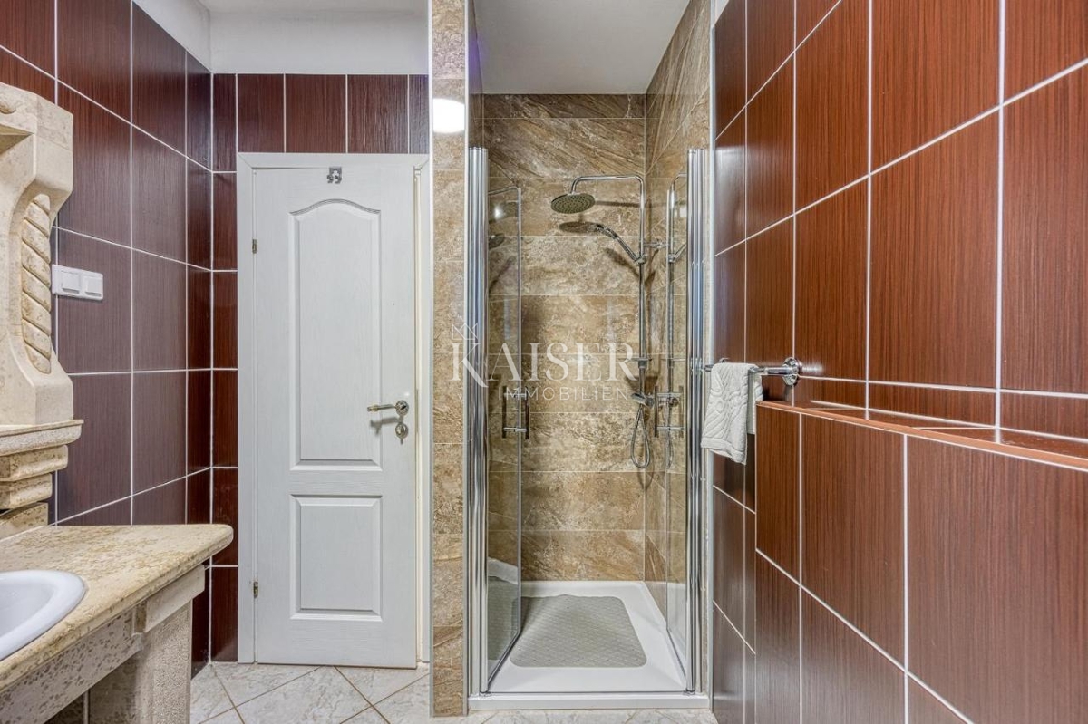 Starine Krančići, Kaštelir-Labinci, 162m2