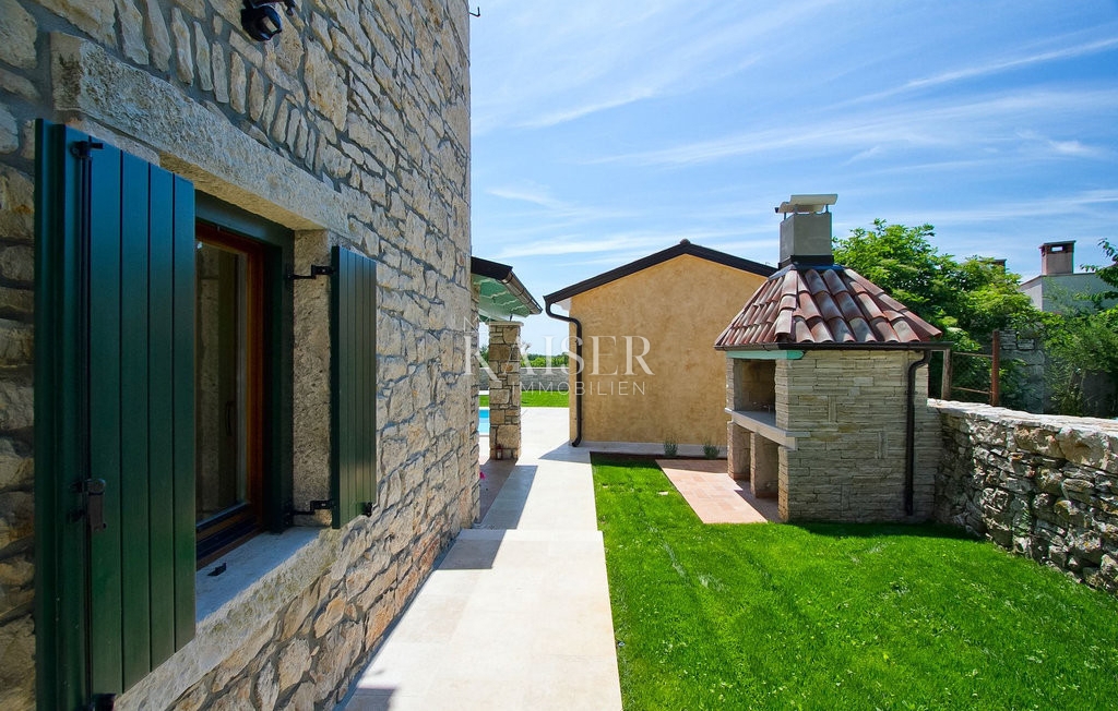 Istra, Radetići, tradicionalna kamnita vila v čudovitem okolju