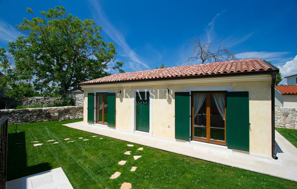 Istra, Radetići, tradicionalna kamnita vila v čudovitem okolju