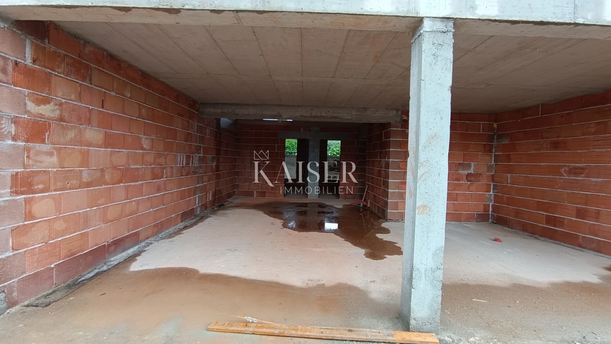 Istra, Tar - luksuzno dvosobno stanovanje 86m2 z dvema parkirnima mestoma