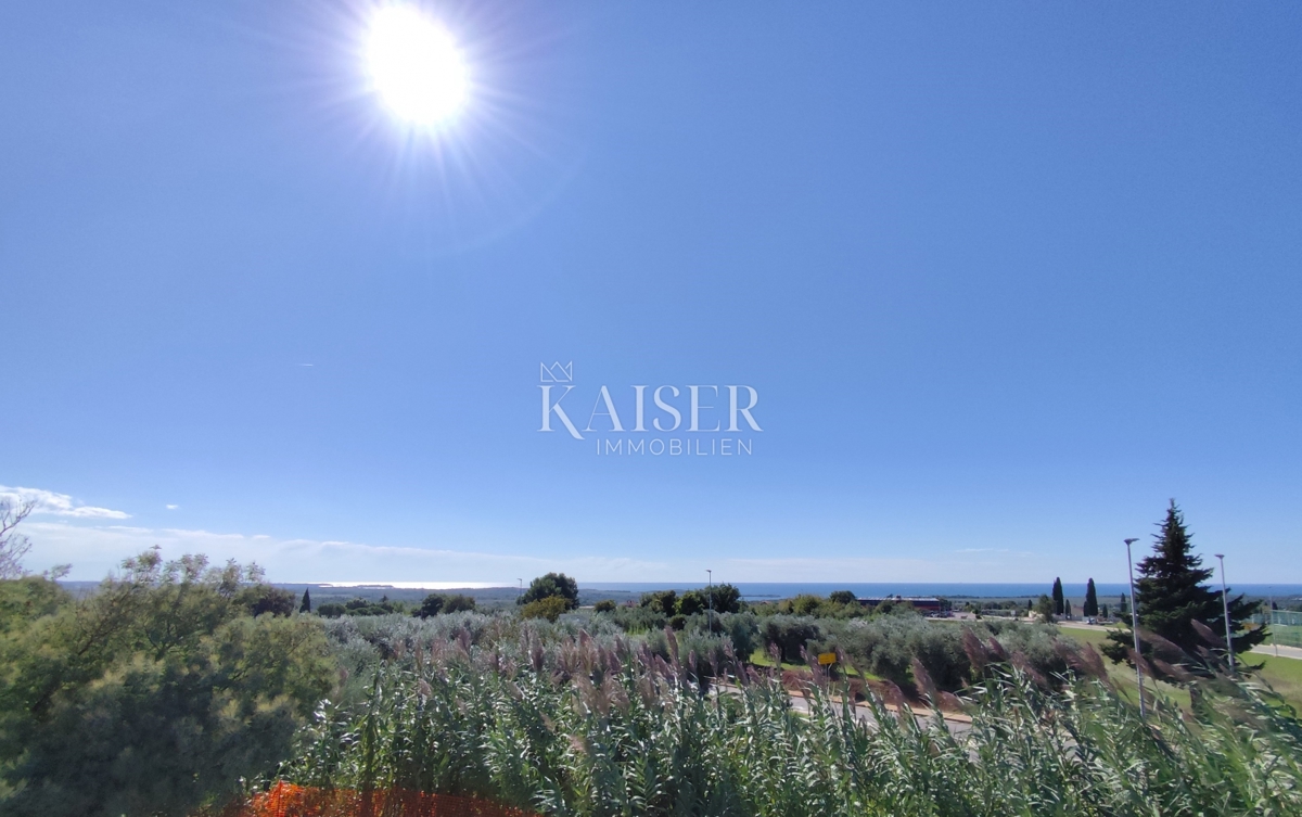 Istra, Poreč - moderna novogradnja v bližini plaže