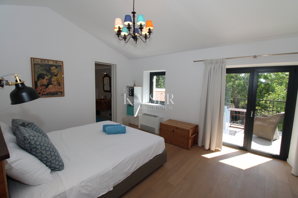 Istra - Poreč, vila z zajtrkom, bazenom in pogledom na morje