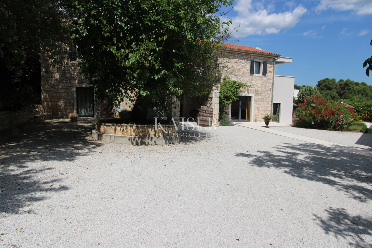 Istra - Poreč, vila z zajtrkom, bazenom in pogledom na morje