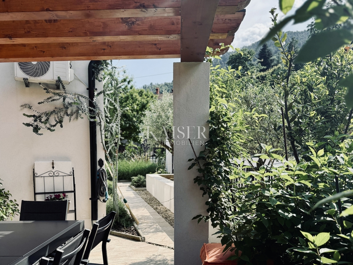 Opatija, Lovran – Čudovita novozgrajena družinska hiša s pogledom na morje