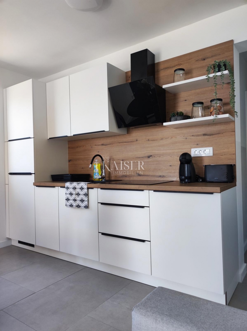 Pag, Povljana - apartma 62 m2, 50 m od plaže