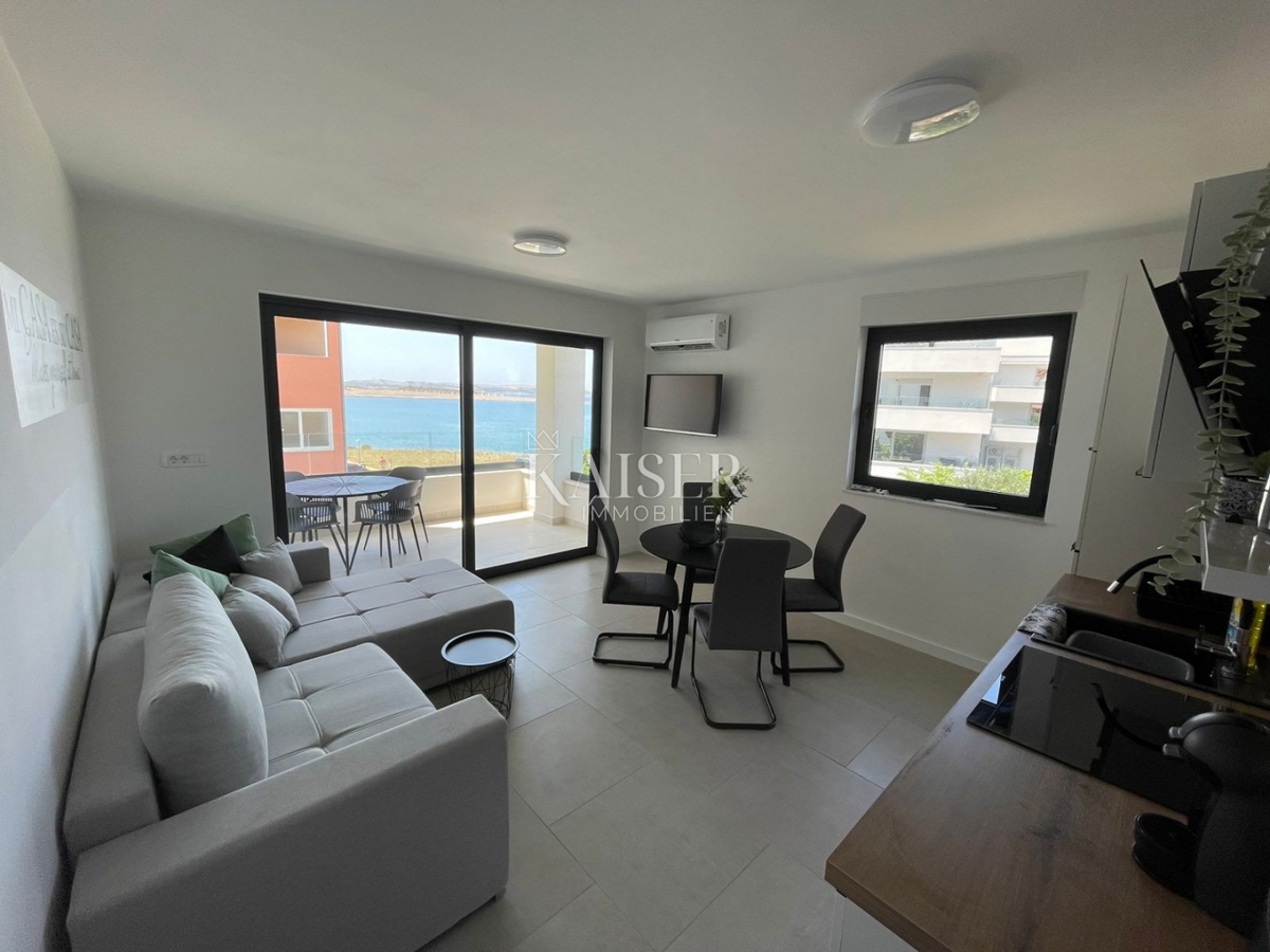 Pag, Povljana - apartma 62 m2, 50 m od plaže