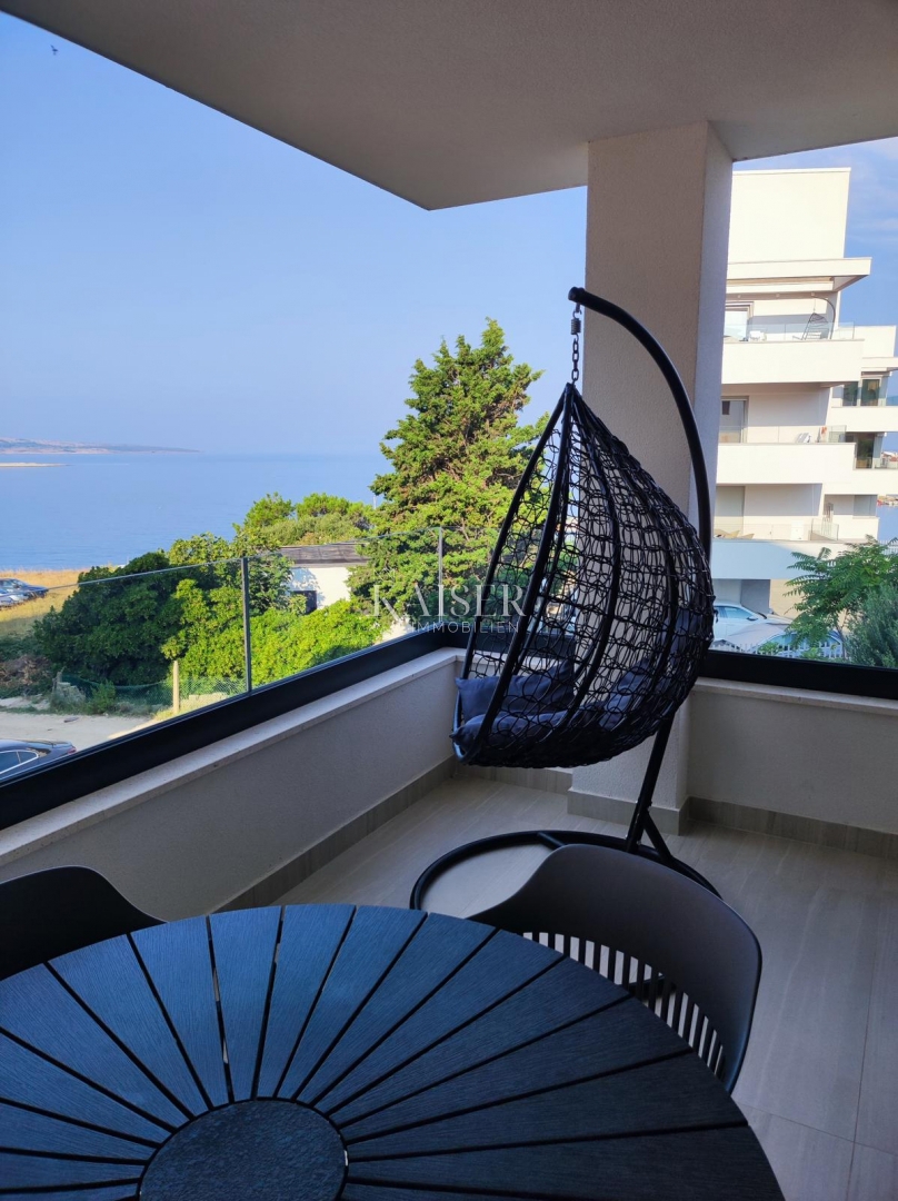 Pag, Povljana - apartma 62 m2, 50 m od plaže