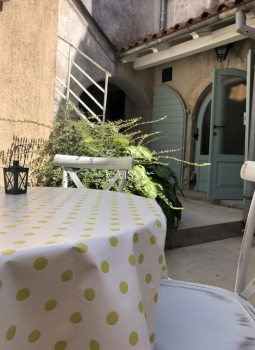 Opatija, Mošćenička Draga - stanovanje v starem mestnem jedru