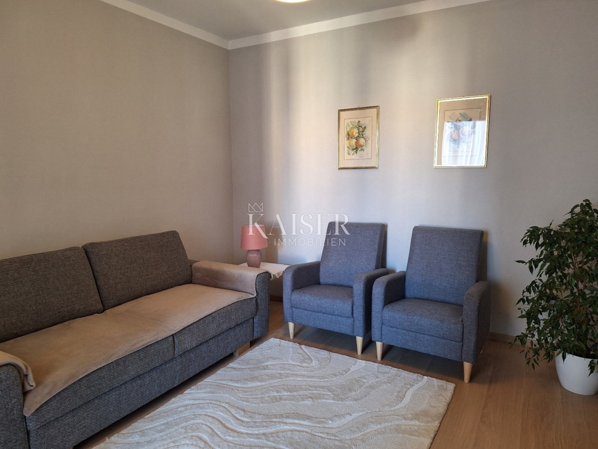 Istra, Umag - stanovanje v centru, 56m2