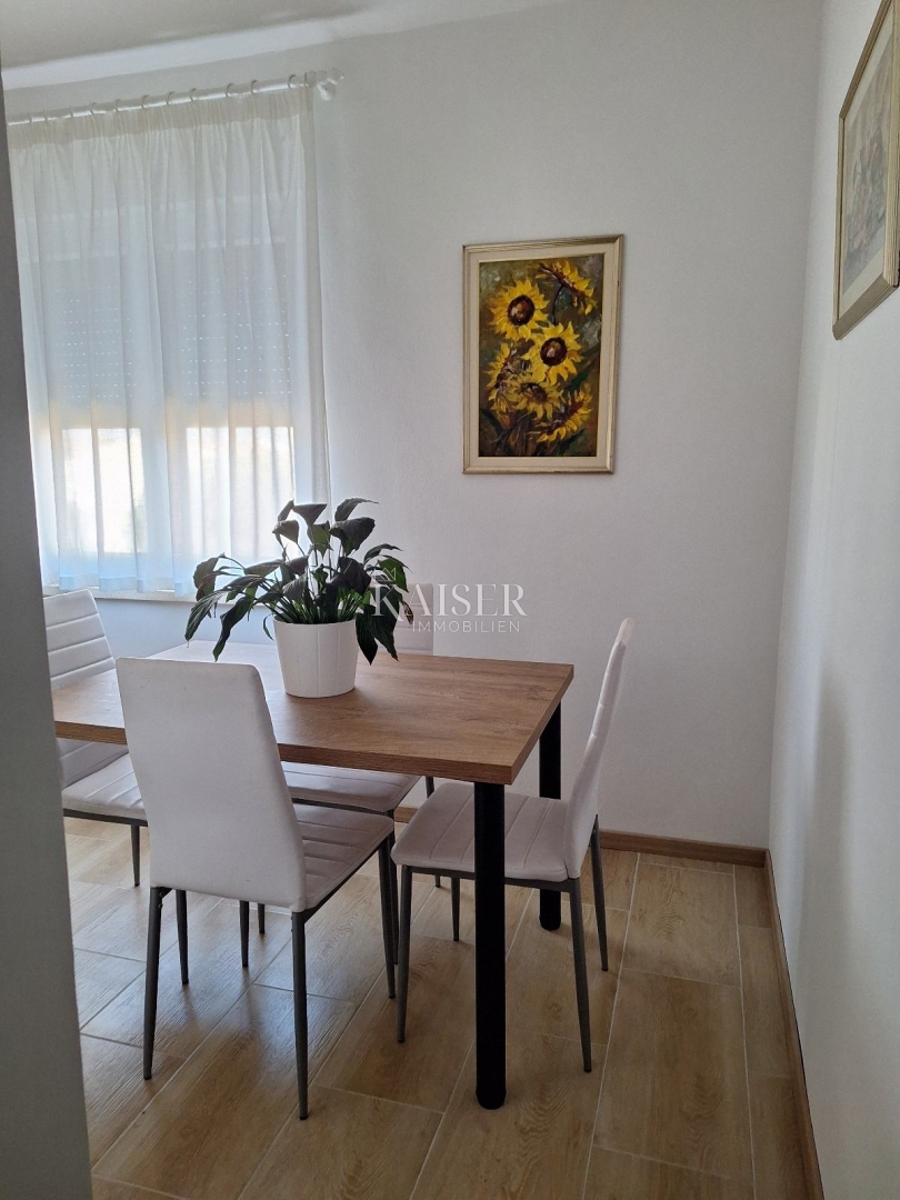 Istra, Umag - stanovanje v centru, 56m2