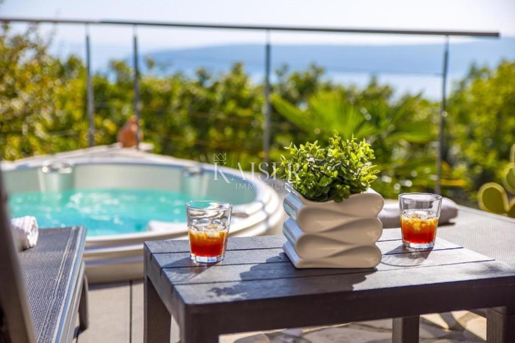 Opatija, Mošćenička Draga - hiša s panoramskim pogledom na morje, popolna za počitnice, 90 m2