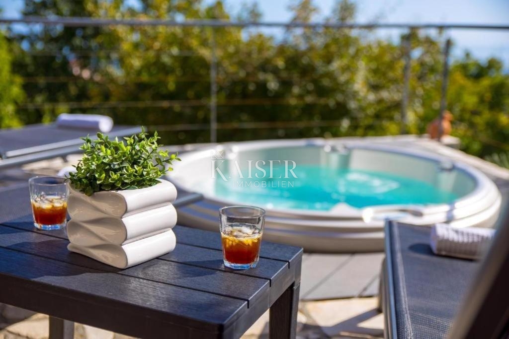 Opatija, Mošćenička Draga - hiša s panoramskim pogledom na morje, popolna za počitnice, 90 m2