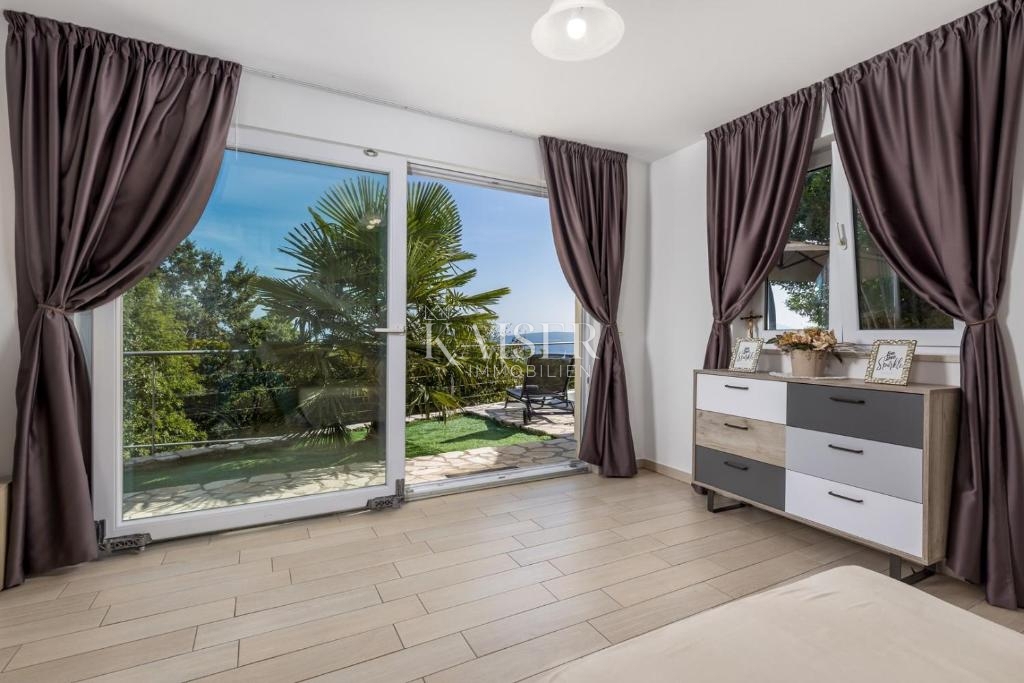 Opatija, Mošćenička Draga - hiša s panoramskim pogledom na morje, popolna za počitnice, 90 m2