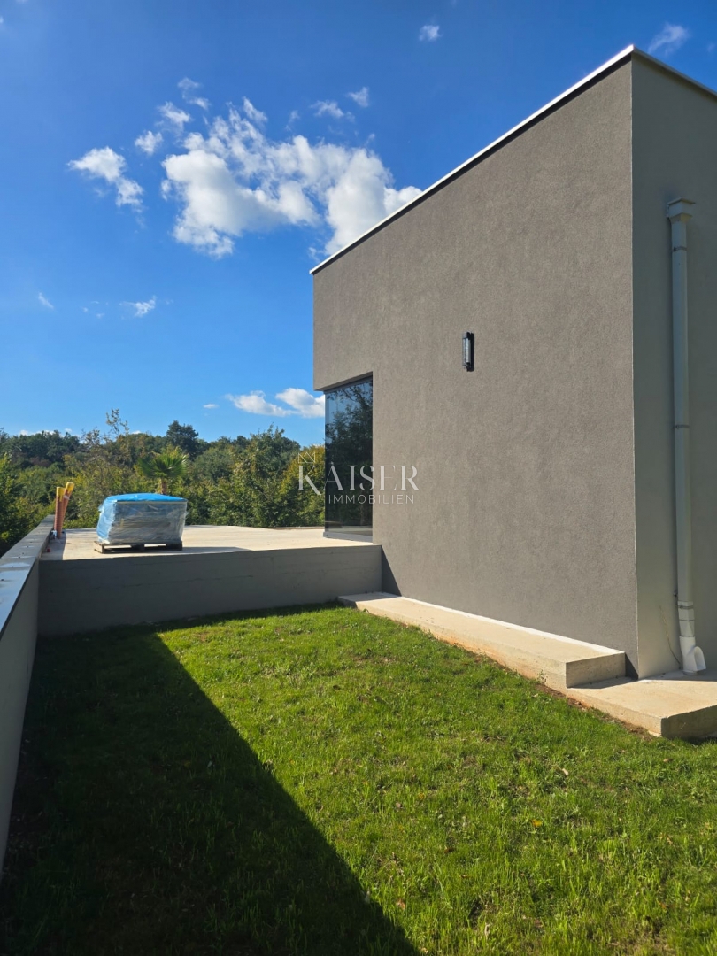 Istra, Barban - polsamostojna hiša z bazenom