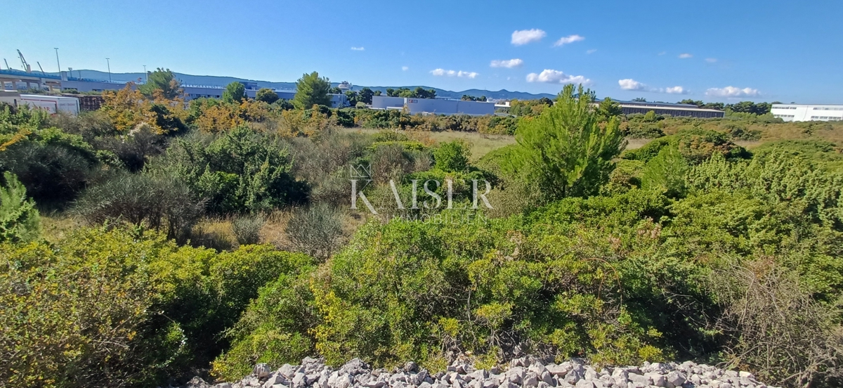  Zazidljivo zemljišče Gaženica, Zadar, 5.384m2