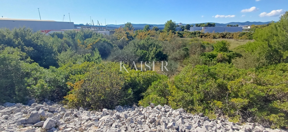  Zazidljivo zemljišče Gaženica, Zadar, 5.384m2