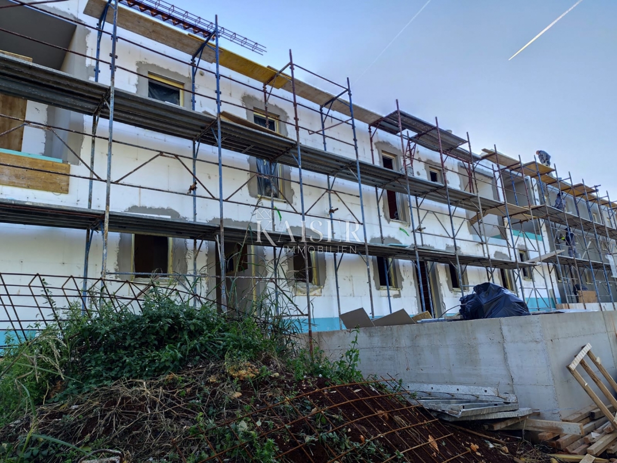 Istra, Poreč - moderna hiša z vrtom s 3 spalnicami