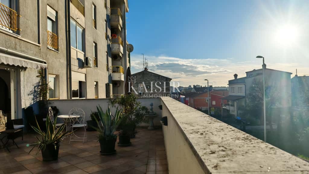 Stanovanje Pula, 156,53m2